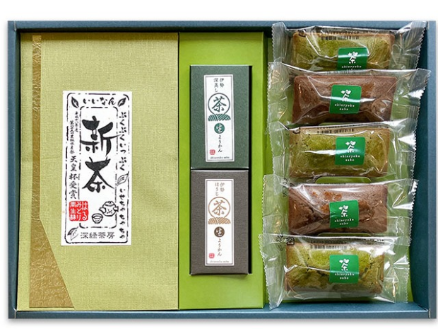 新茶スイーツセット発売中
